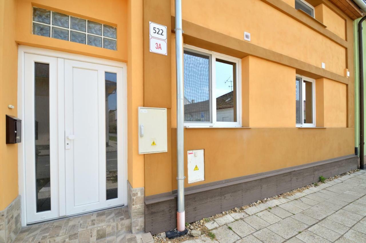 Břeclav centrum Exterior foto